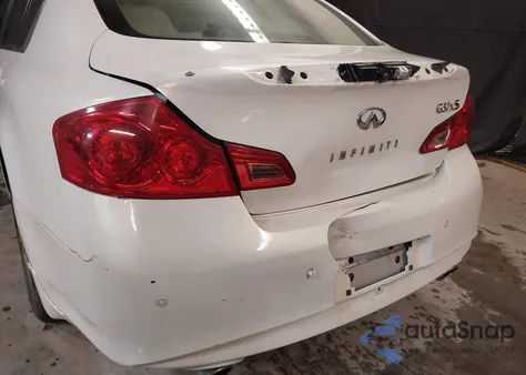 2013 Infiniti G37X из США, поврежденный, VIN JN1CV6AR4DM762179